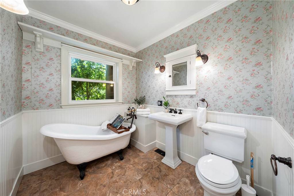 Lakeport, CA 95453,790 Manzanita ST