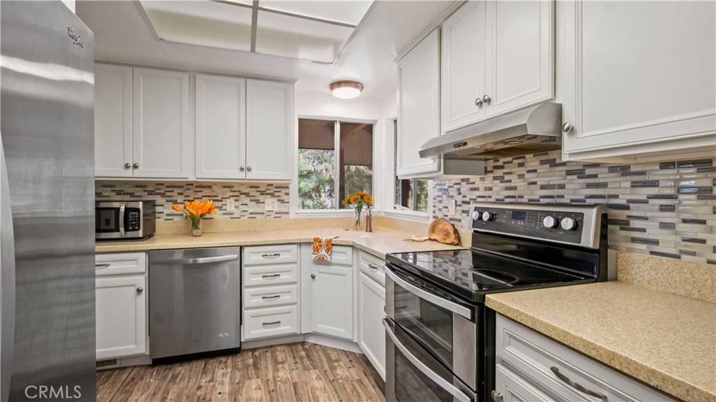 Hidden Valley Lake, CA 95467,17372 Meadow View DR
