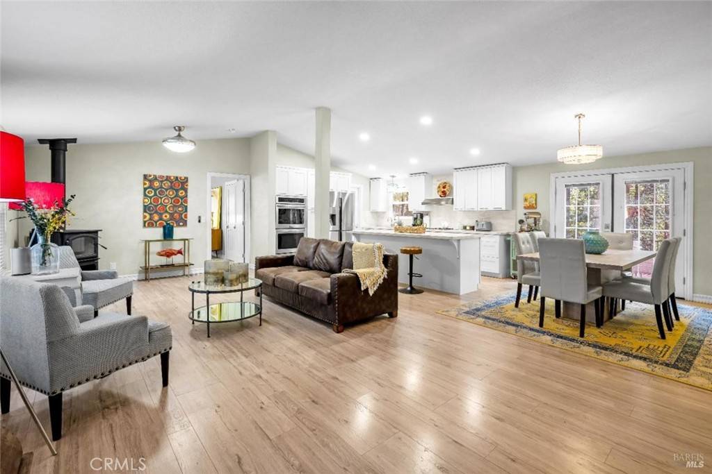 Willits, CA 95490,22945 Ridge RD