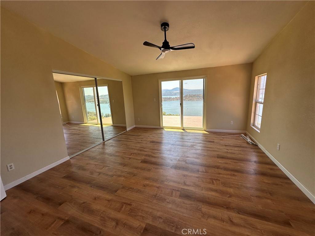 Clearlake Oaks, CA 95423,280 Henderson DR