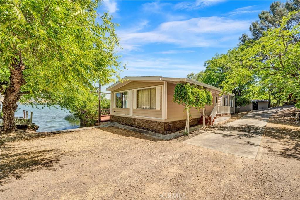 Clearlake, CA 95422,11990 North