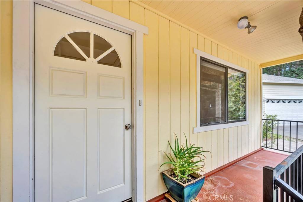 Cobb, CA 95426,10005 Meadow DR