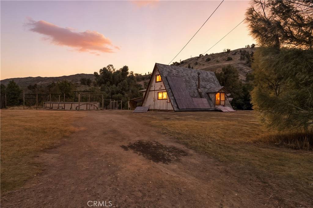 Clearlake Oaks, CA 95423,3311 Yucca Way