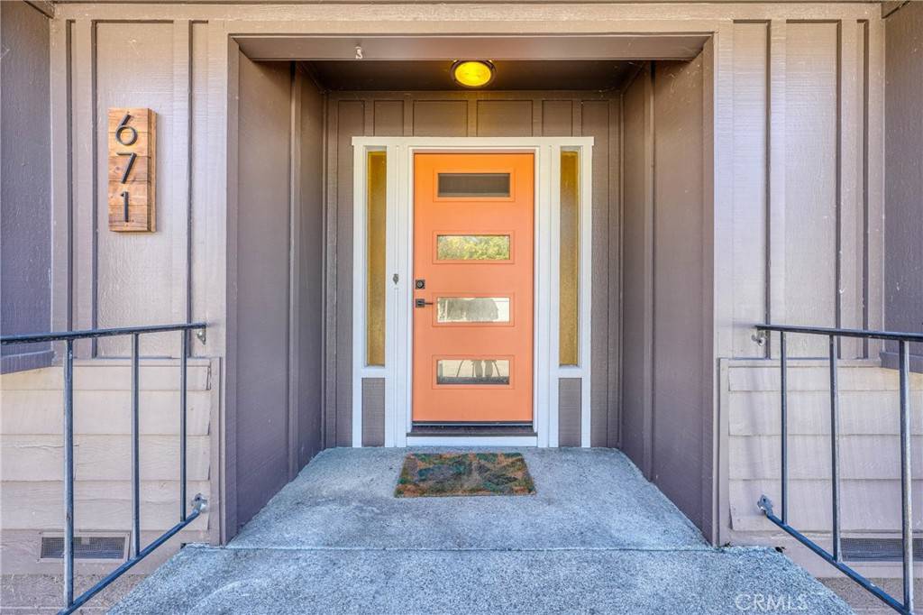 Lakeport, CA 95453,671 19th ST