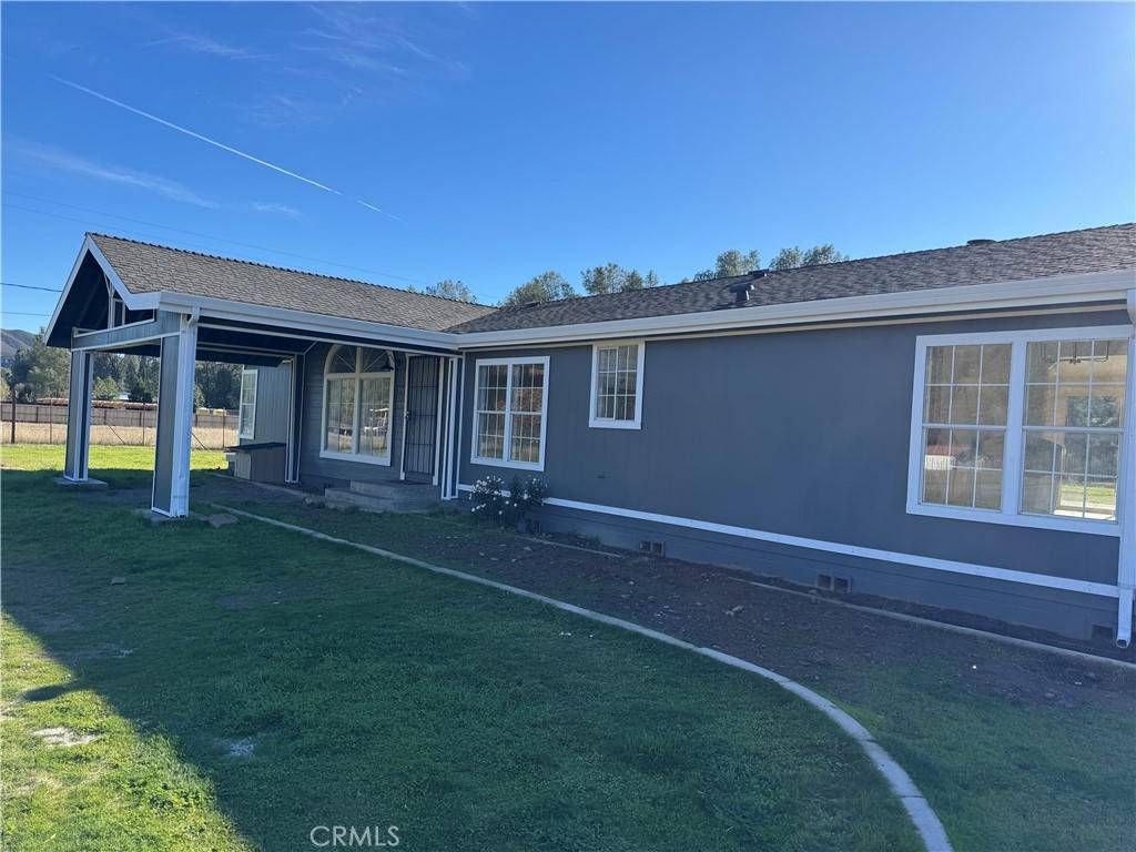 Clearlake Oaks, CA 95423,3065 Spring Valley