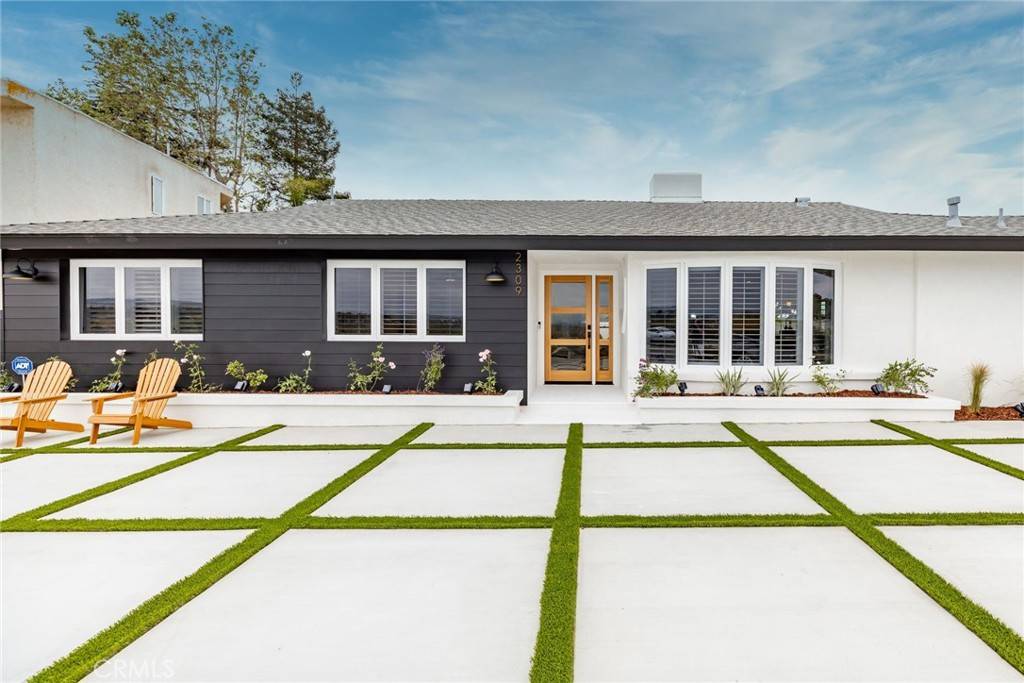 Newport Beach, CA 92660,2309 Irvine AVE