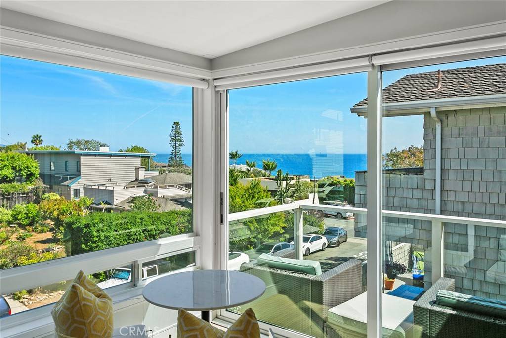 Laguna Beach, CA 92651,166 Fairview ST