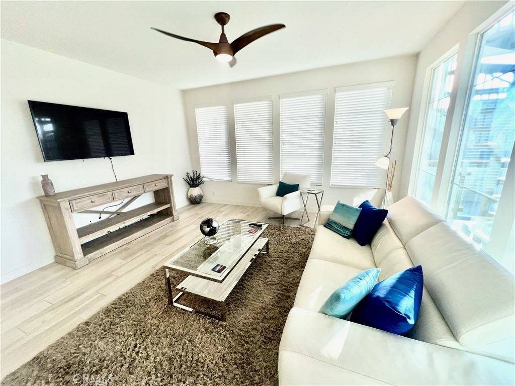 Dana Point, CA 92629,766 Doheny Way