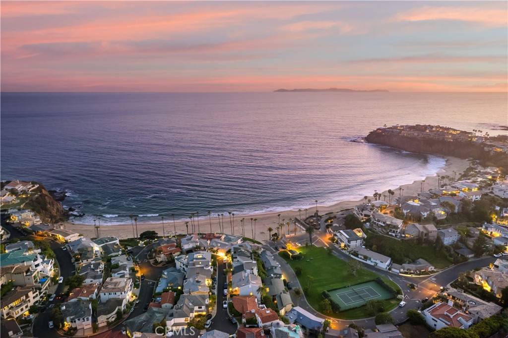 Laguna Beach, CA 92651,70 Emerald Bay