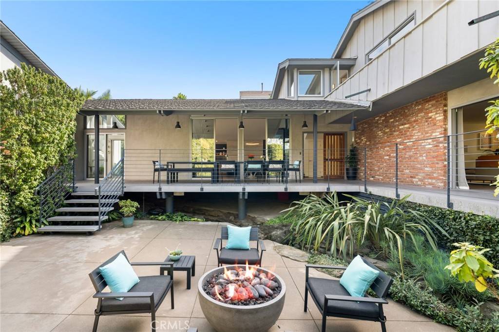 Laguna Beach, CA 92651,1900 Catalina ST