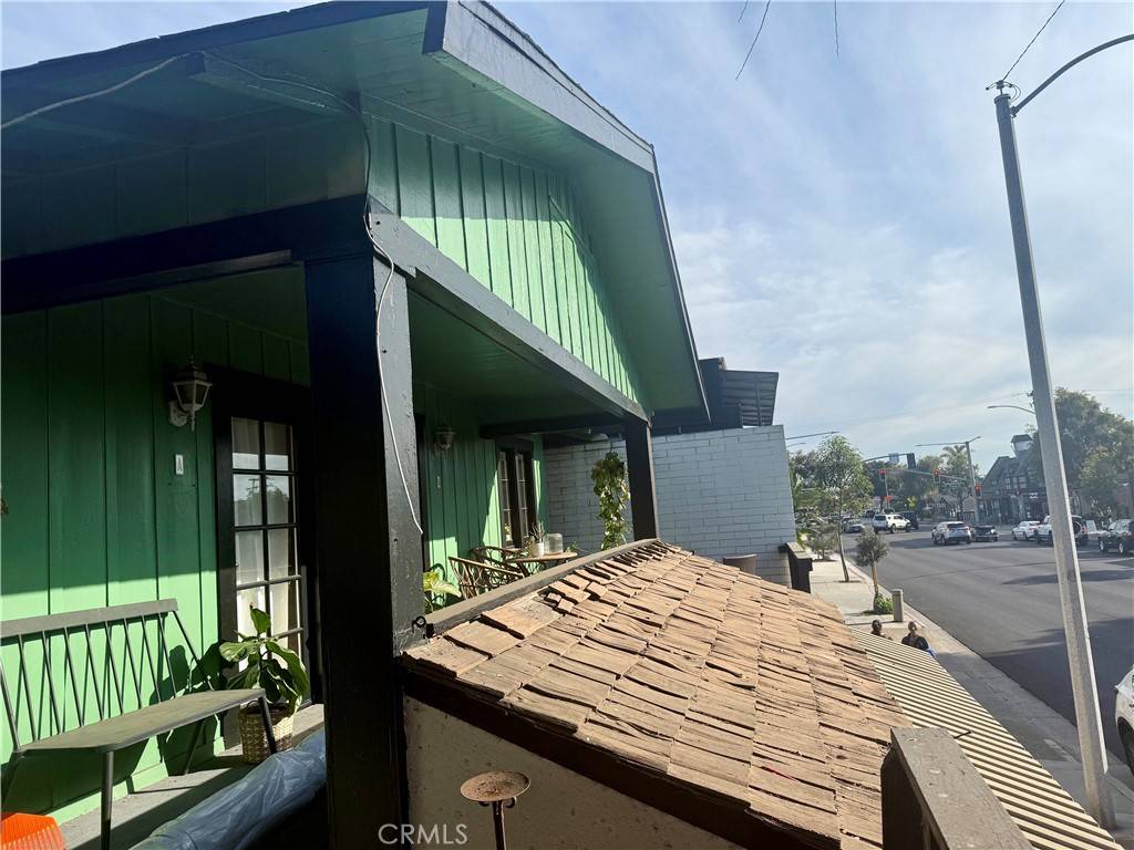 Laguna Beach, CA 92651,826 S Coast HWY