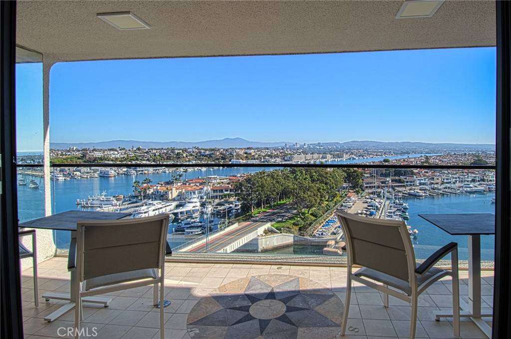 Newport Beach, CA 92663,601 Lido Park DR #9D