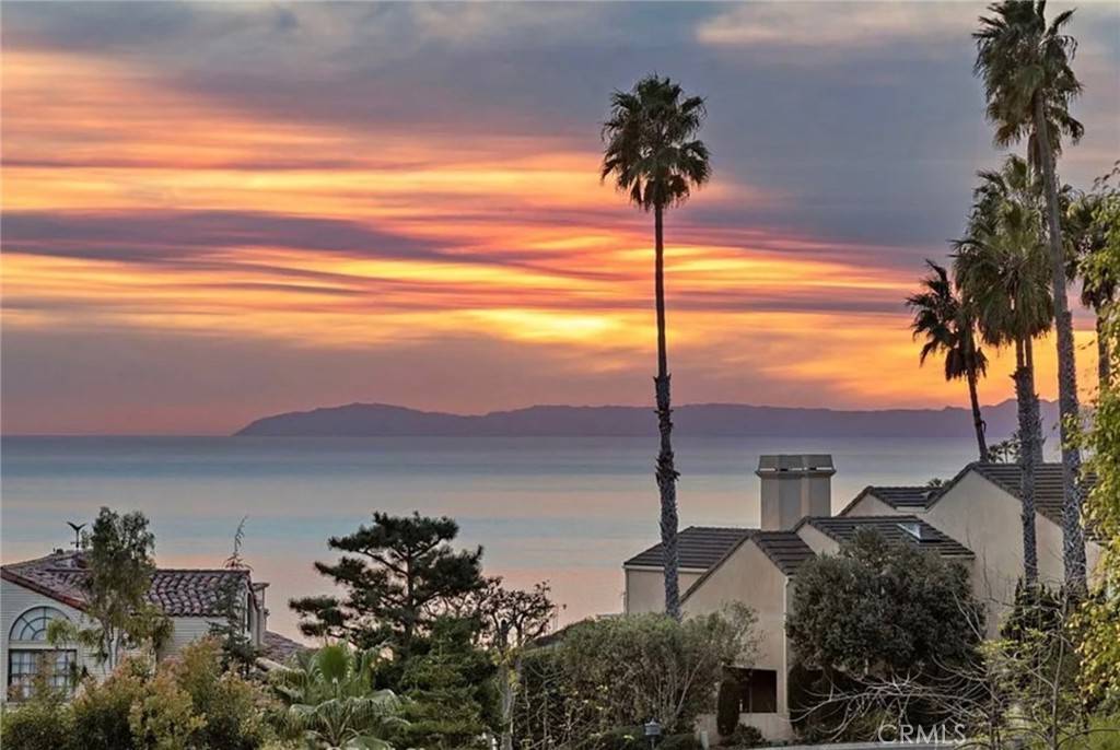 Laguna Beach, CA 92651,2335 Hillview Drive