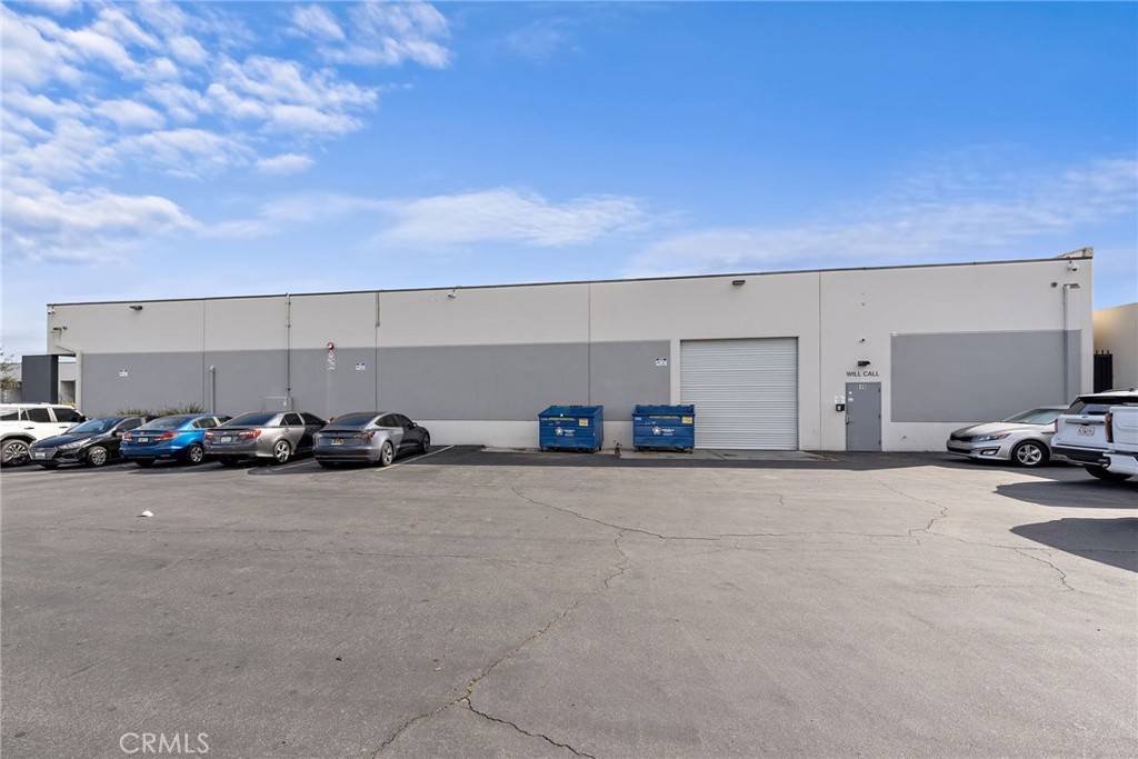 Fullerton, CA 92831,615 S State College BLVD #10B