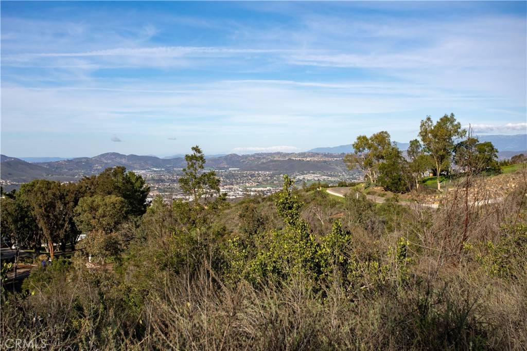 San Marcos, CA 92078,381 Attebury DR
