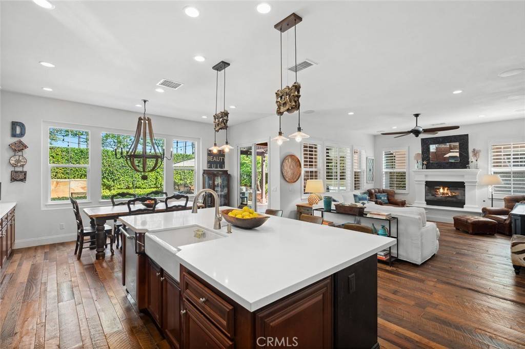 Aliso Viejo, CA 92656,27 Santa Barbara