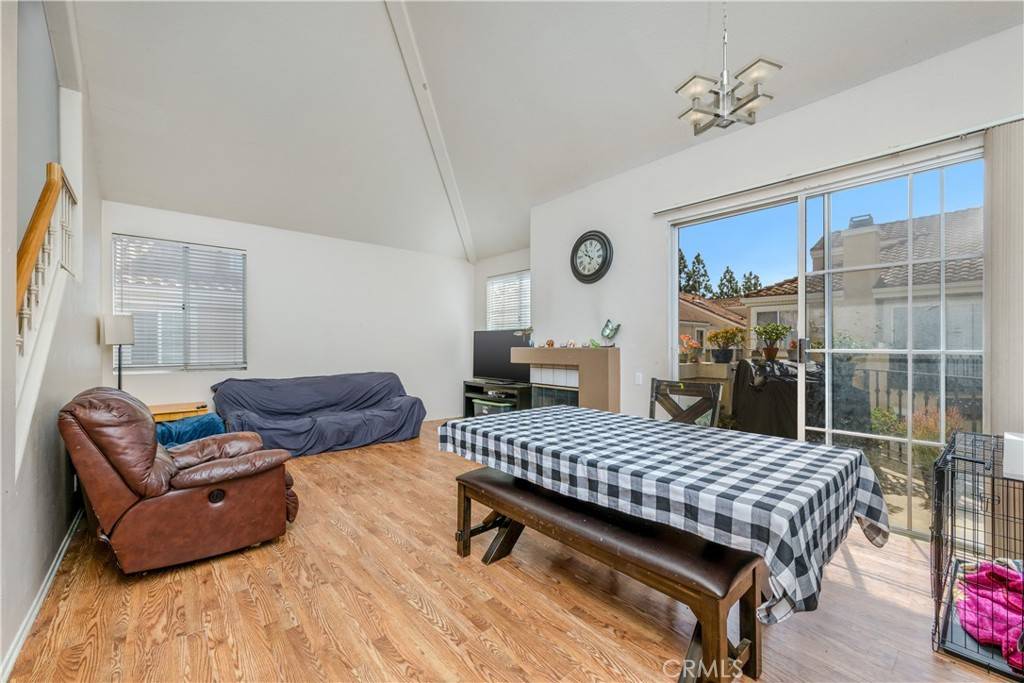 Aliso Viejo, CA 92656,11 Bravo LN
