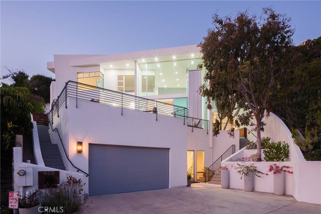 Laguna Beach, CA 92651,468 Ashton DR