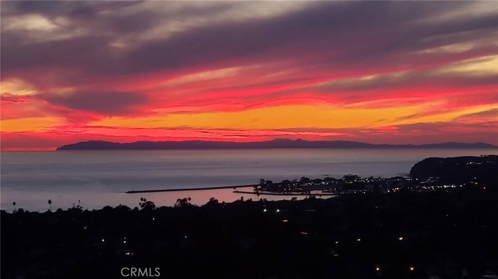 San Clemente, CA 92673,3 Via Pasa