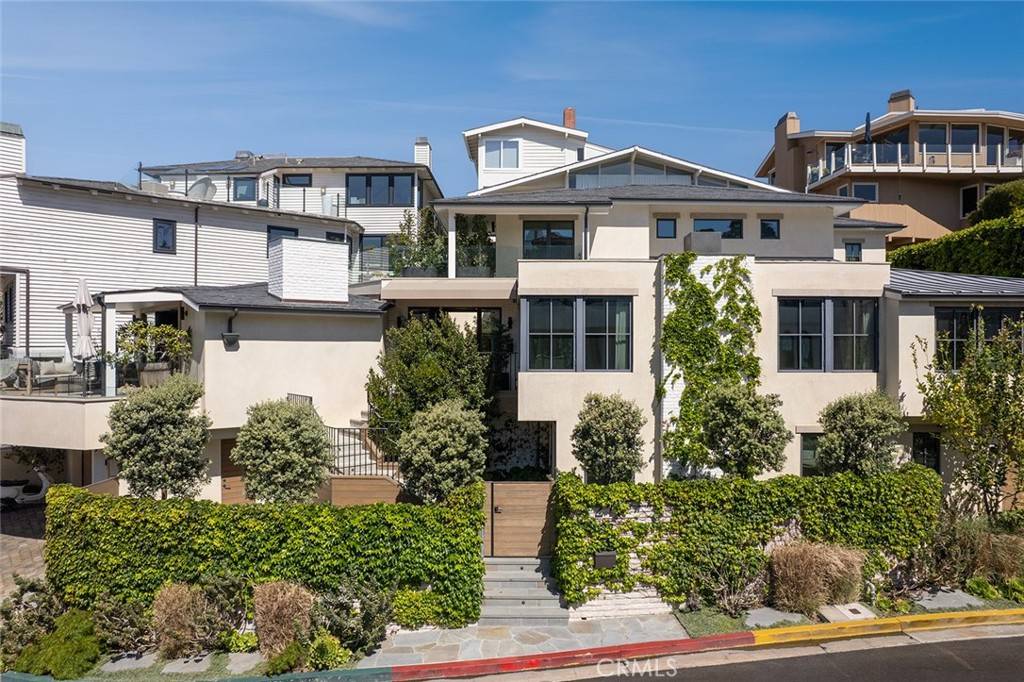 Laguna Beach, CA 92651,27 Emerald Bay