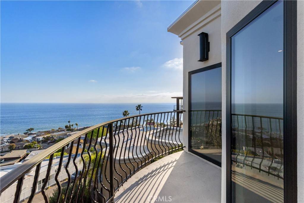 Laguna Beach, CA 92651,2790 Queda WAY