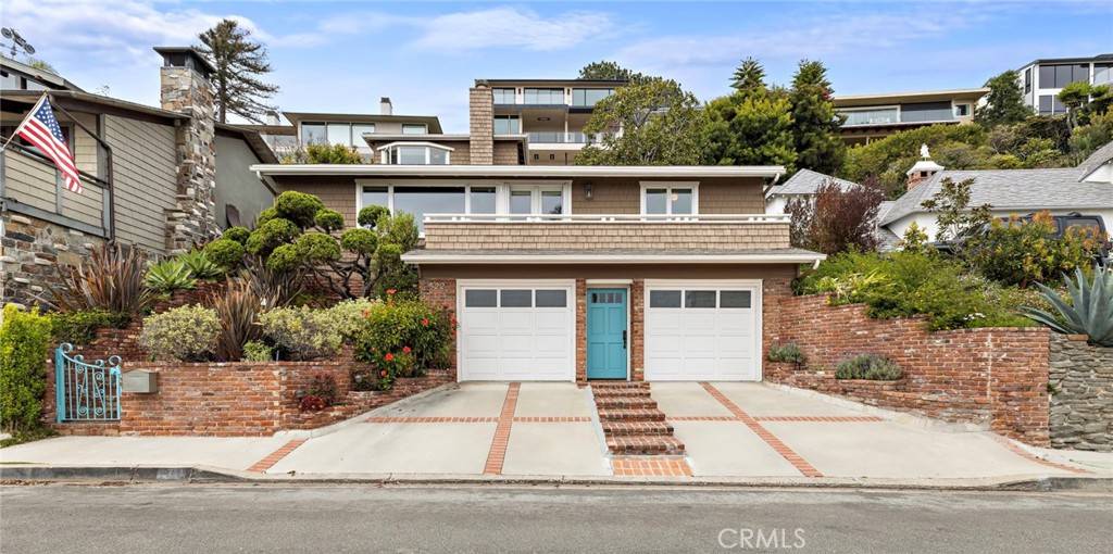Laguna Beach, CA 92651,522 High DR