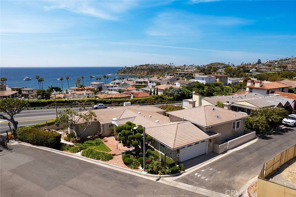 Laguna Beach, CA 92651,209 Emerald Bay