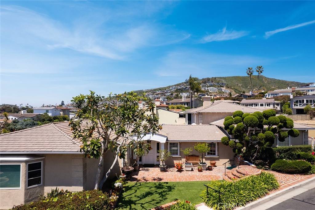 Laguna Beach, CA 92651,209 Emerald Bay