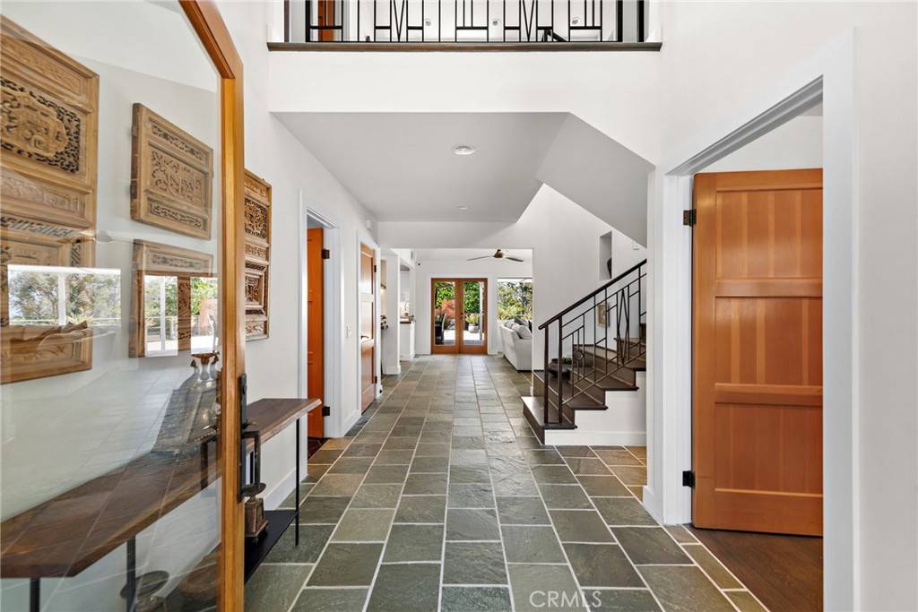 Laguna Beach, CA 92651,3085 Nestall RD