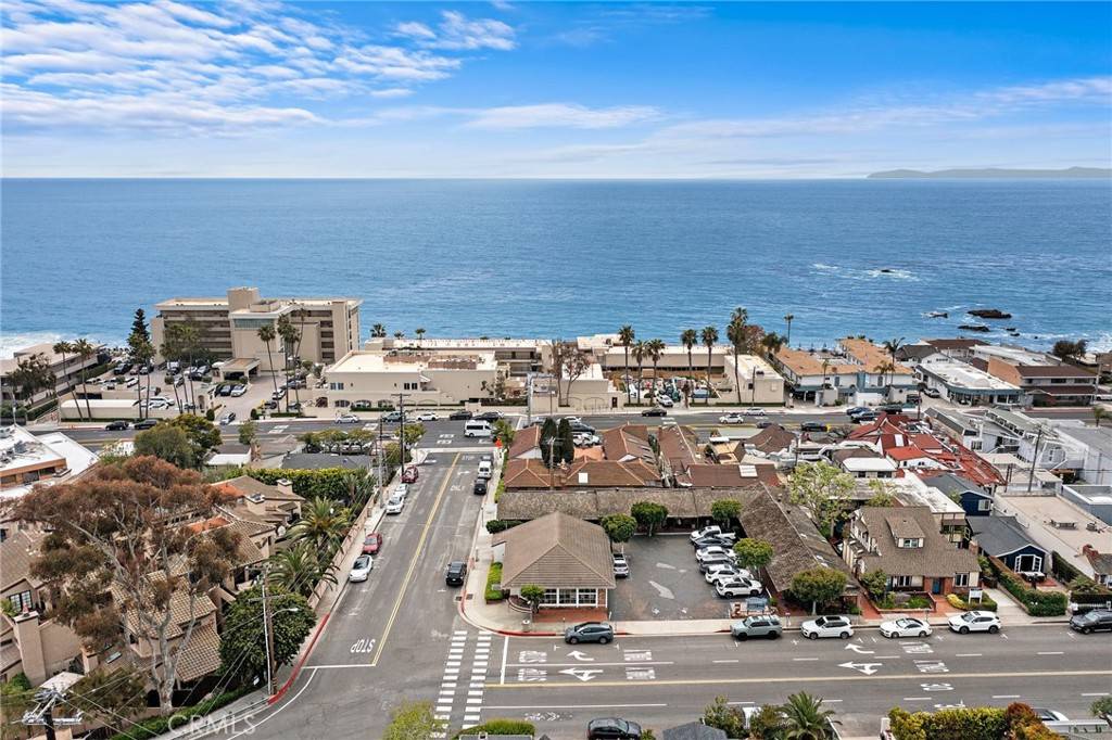 Laguna Beach, CA 92651,1495 Glenneyre ST