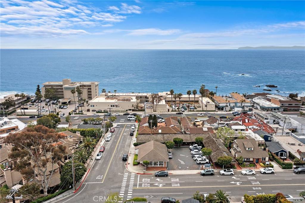 Laguna Beach, CA 92651,1495 Glenneyre ST