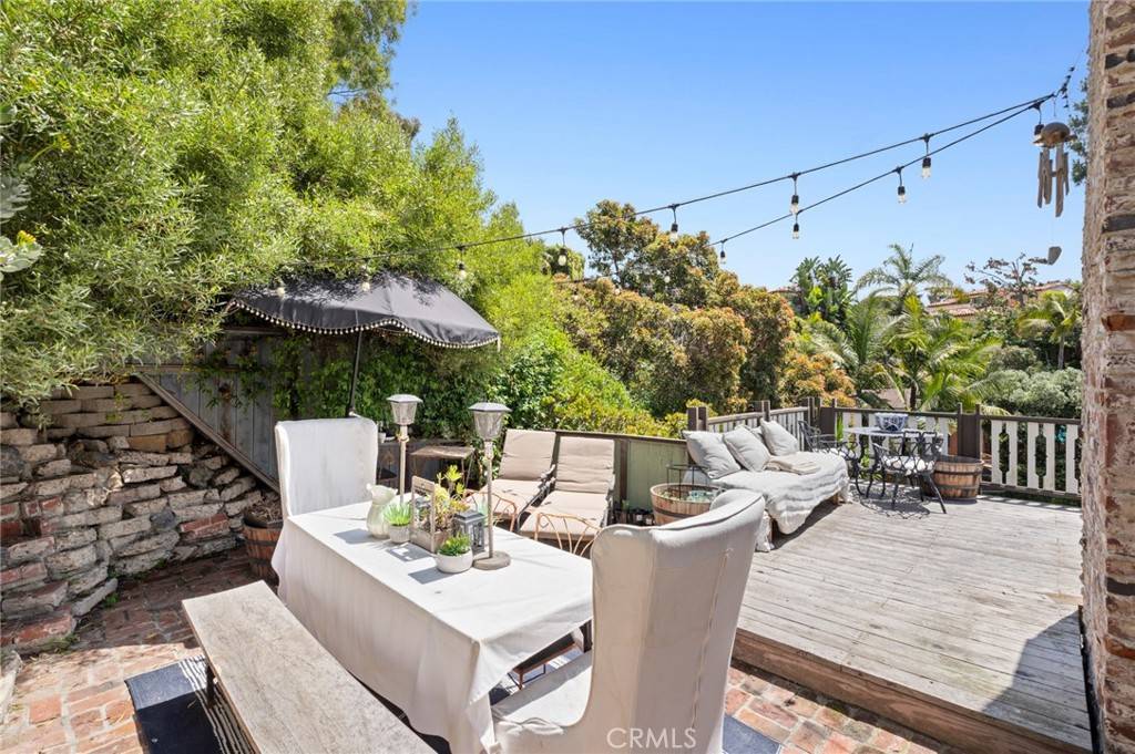 Laguna Beach, CA 92651,680 Virginia Park Drive
