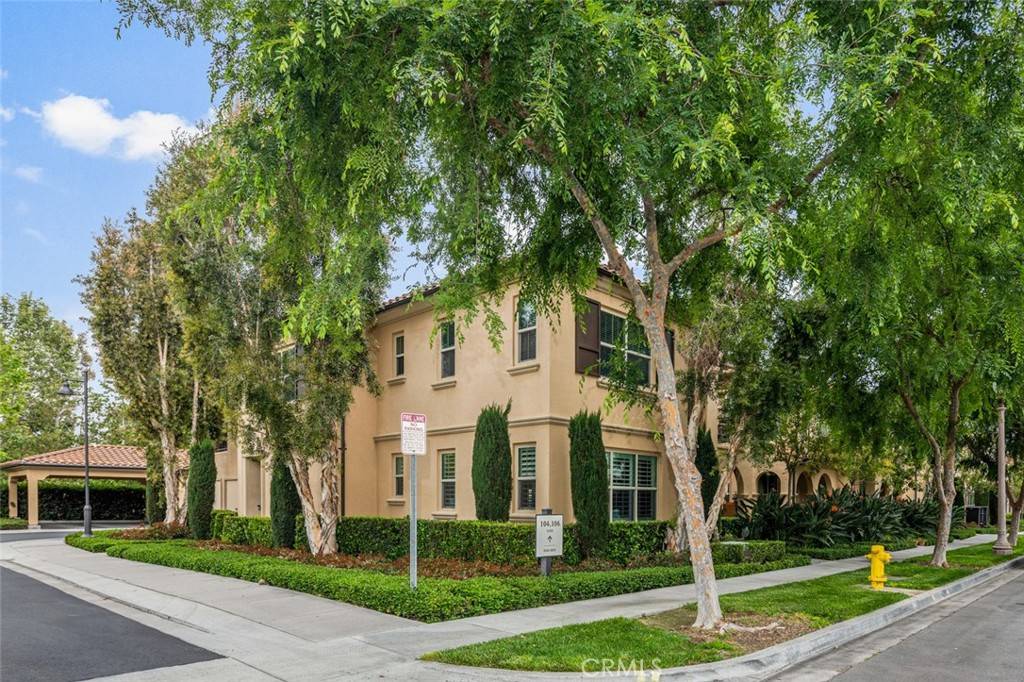Irvine, CA 92620,102 Rose Arch #23