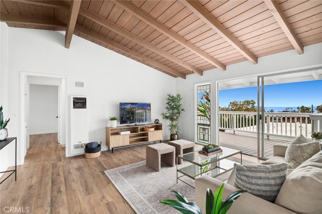 Laguna Beach, CA 92651,135 High Drive