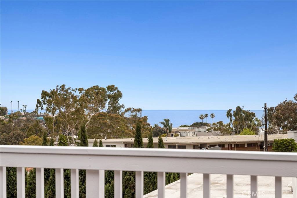 Laguna Beach, CA 92651,135 High Drive