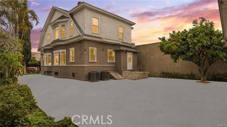 Santa Ana, CA 92701,610 E 4th