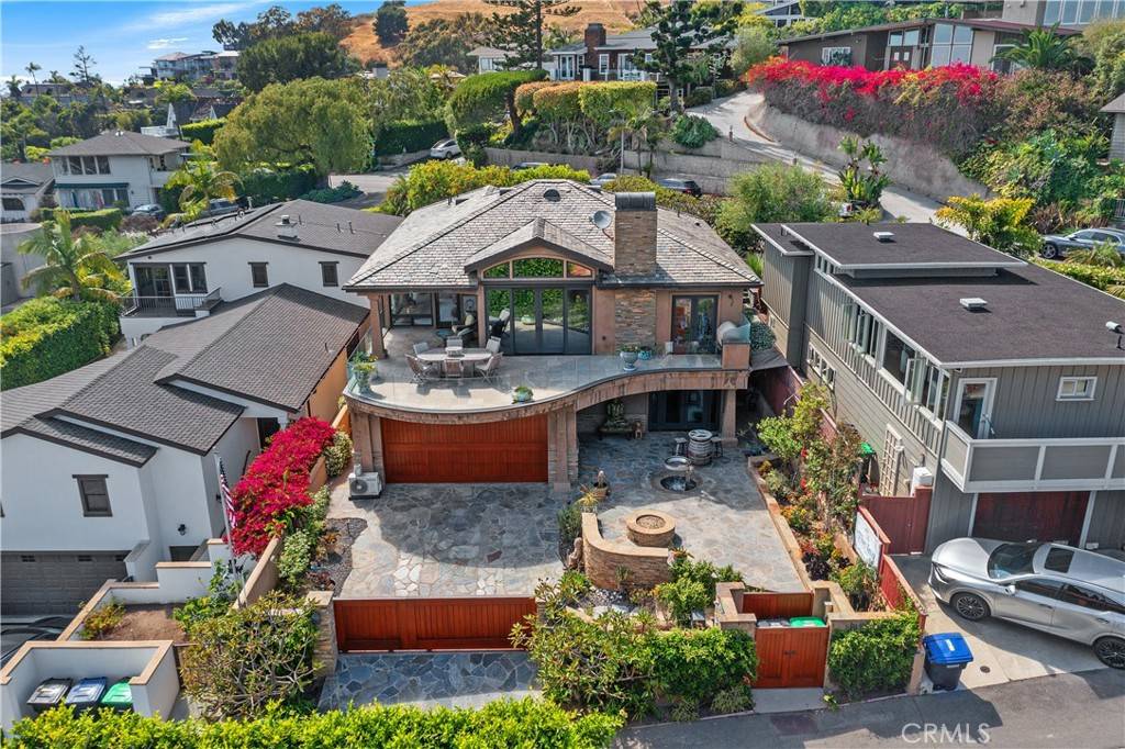Laguna Beach, CA 92651,535 High Dr