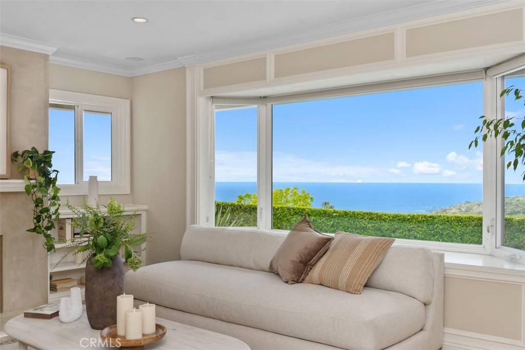 Laguna Beach, CA 92651,1981 San Remo