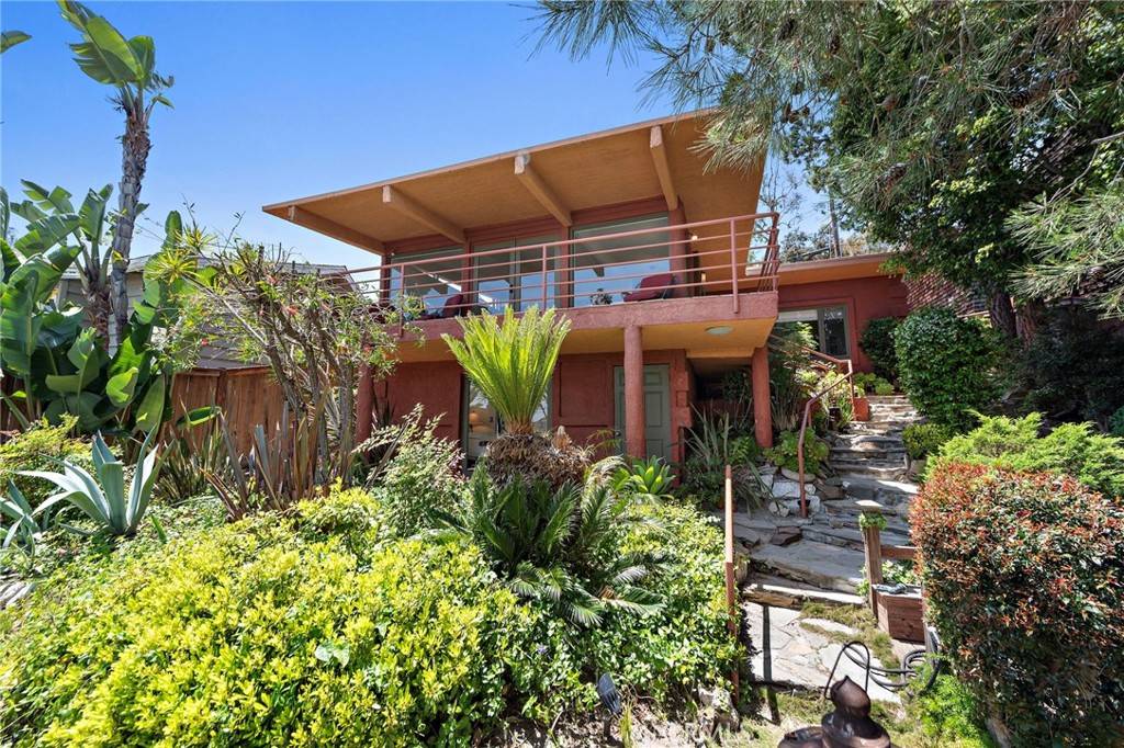 Laguna Beach, CA 92651,28751 Top Of The World DR