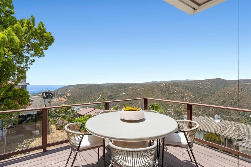 Laguna Beach, CA 92651,1324 Pitcairn Place