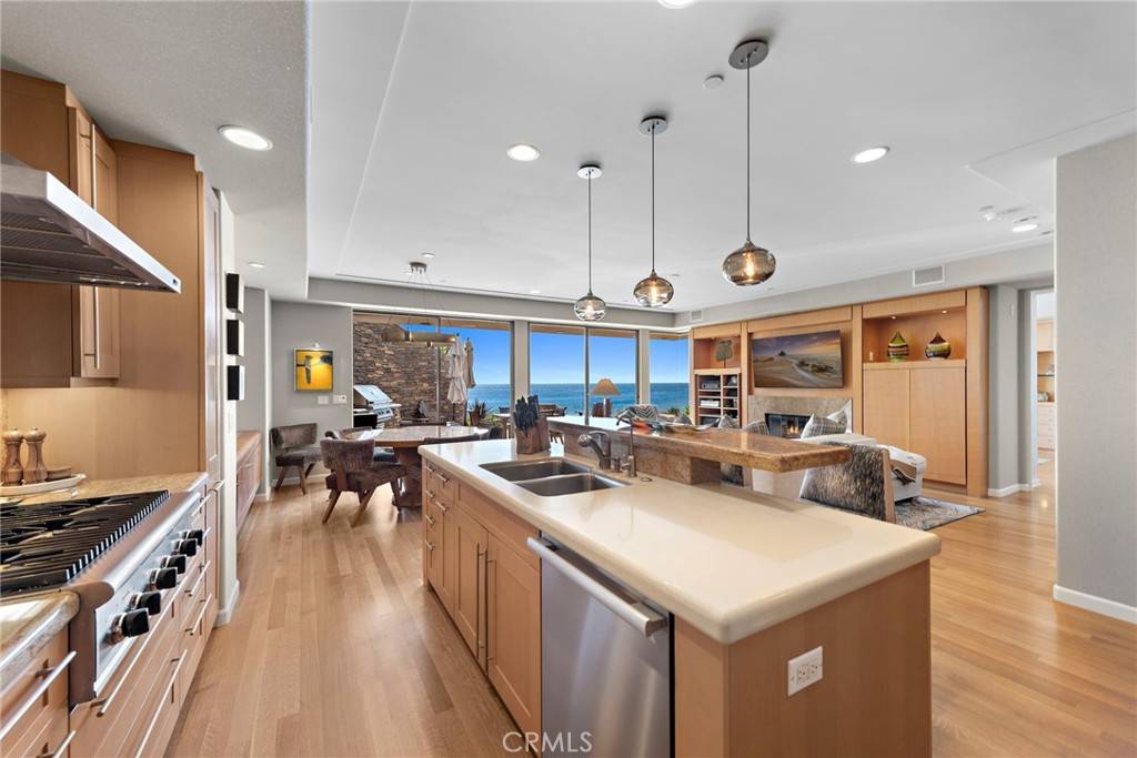 Laguna Beach, CA 92651,1603 S Coast Hwy #F