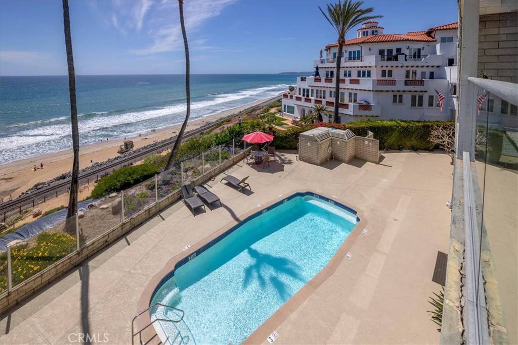 San Clemente, CA 92672,410 Corto LN #9