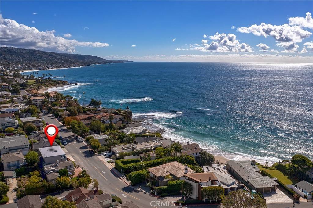 Laguna Beach, CA 92651,960 Cliff DR
