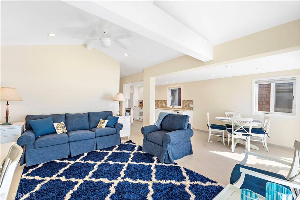 Laguna Beach, CA 92651,1051 Gaviota DR