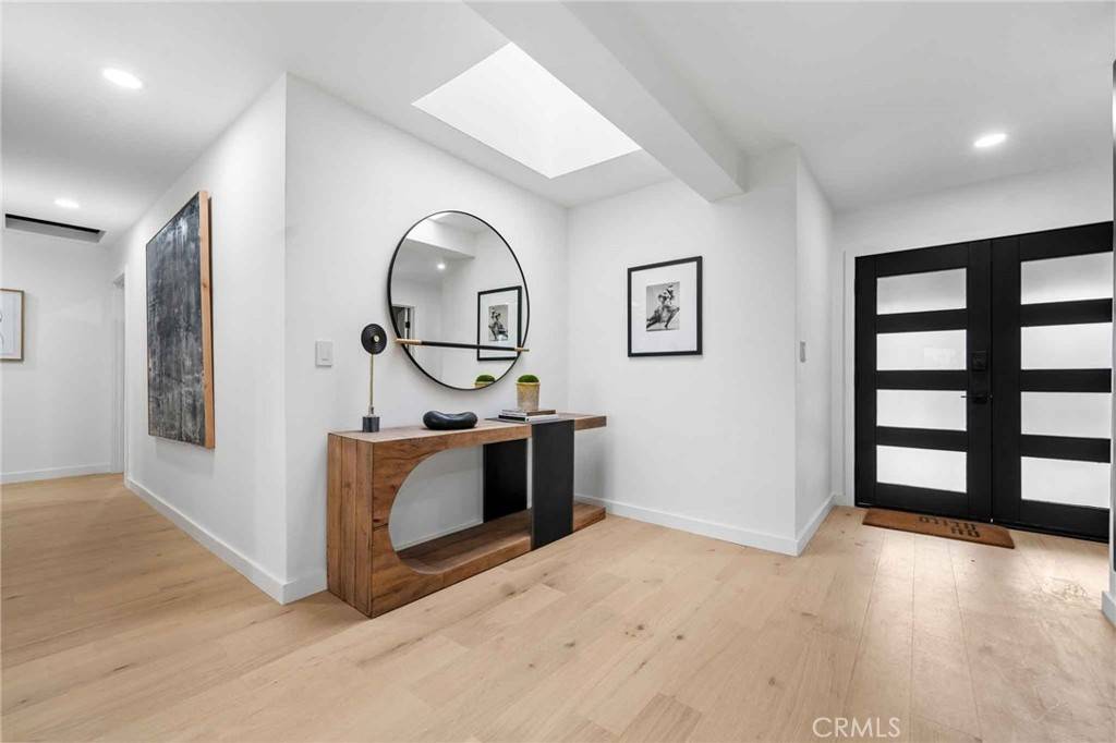 Manhattan Beach, CA 90266,2416 Palm AVE