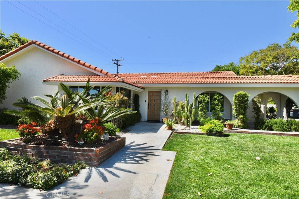 Rossmoor, CA 90720,2821 Tucker LN