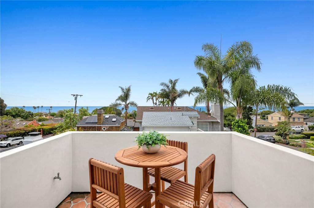 Laguna Beach, CA 92651,615 Seaview Street