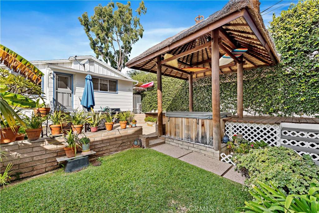 Laguna Beach, CA 92651,483 Aster ST #Front