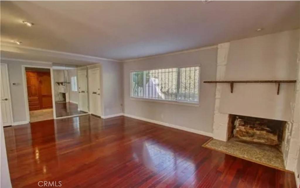 Long Beach, CA 90807,3666 Cedar AVE