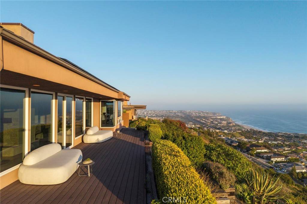 Dana Point, CA 92629,32131 Sea Island DR